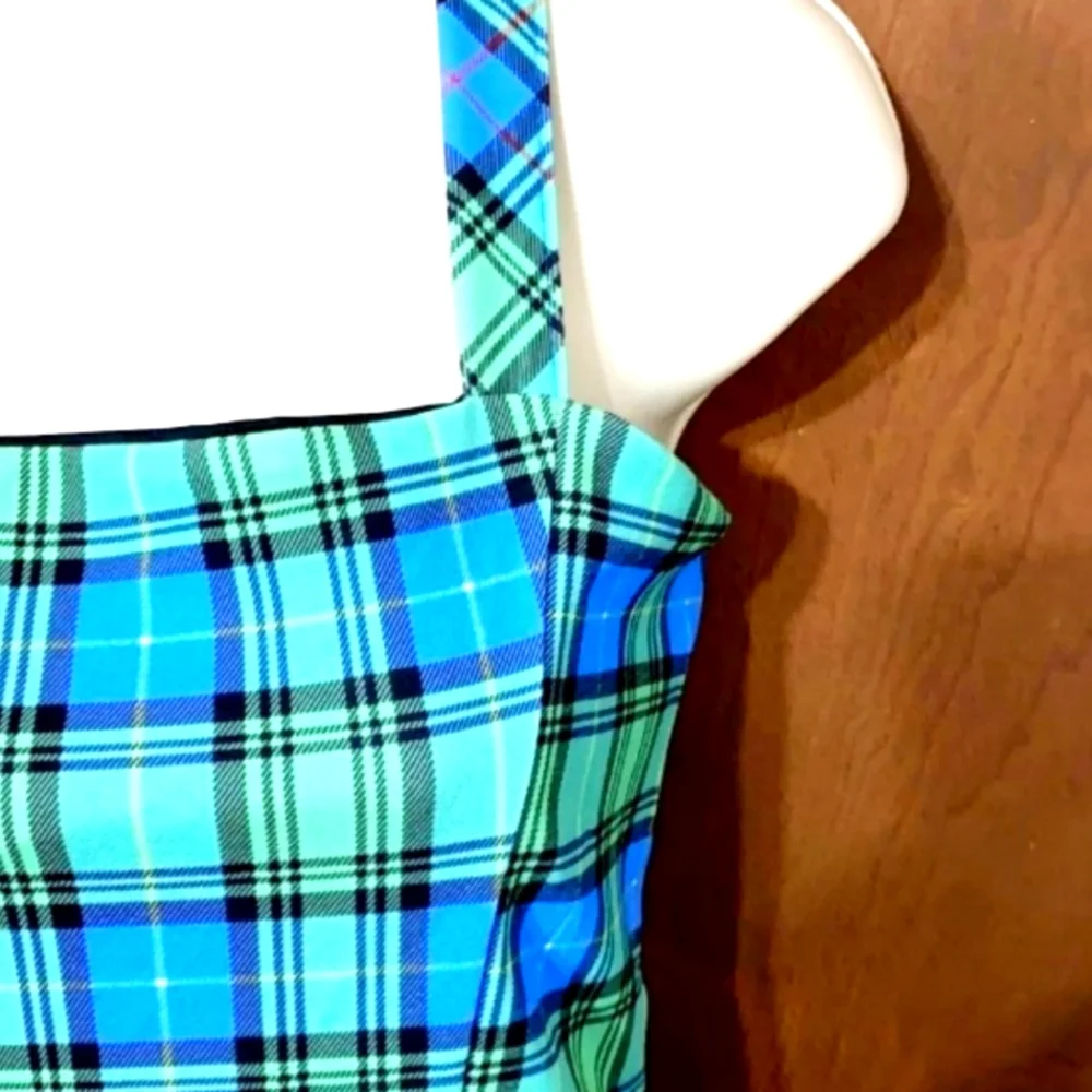 NWOT I Saw It First Blue & Green Tartan Pinafore Dress Size UK 12 - Picture 5 of 5